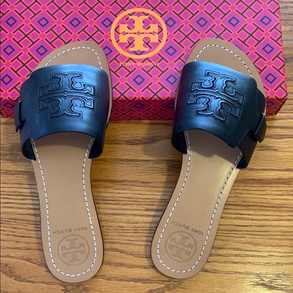 Tory Burch Black Leather Sandals with Embossed Logo